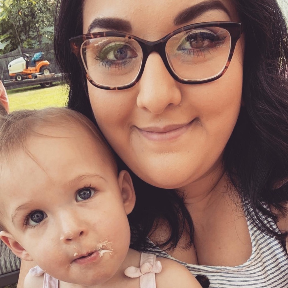 Meet your Posher, Olivia